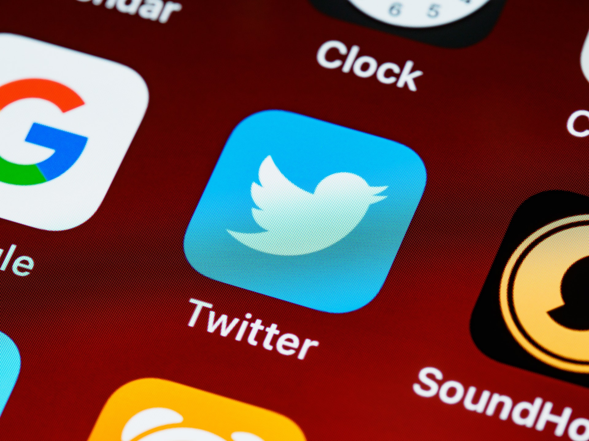 Twitter utilise un logo de type pictogramme